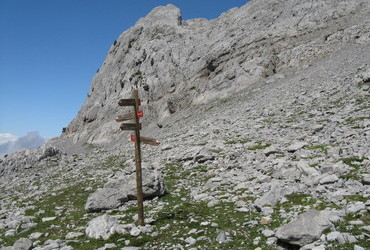 Ден 6 - Над изворите на Мармиту, Пик Д'Ани и "Масата на 3-те краля" са първите по-алпийски върхове.